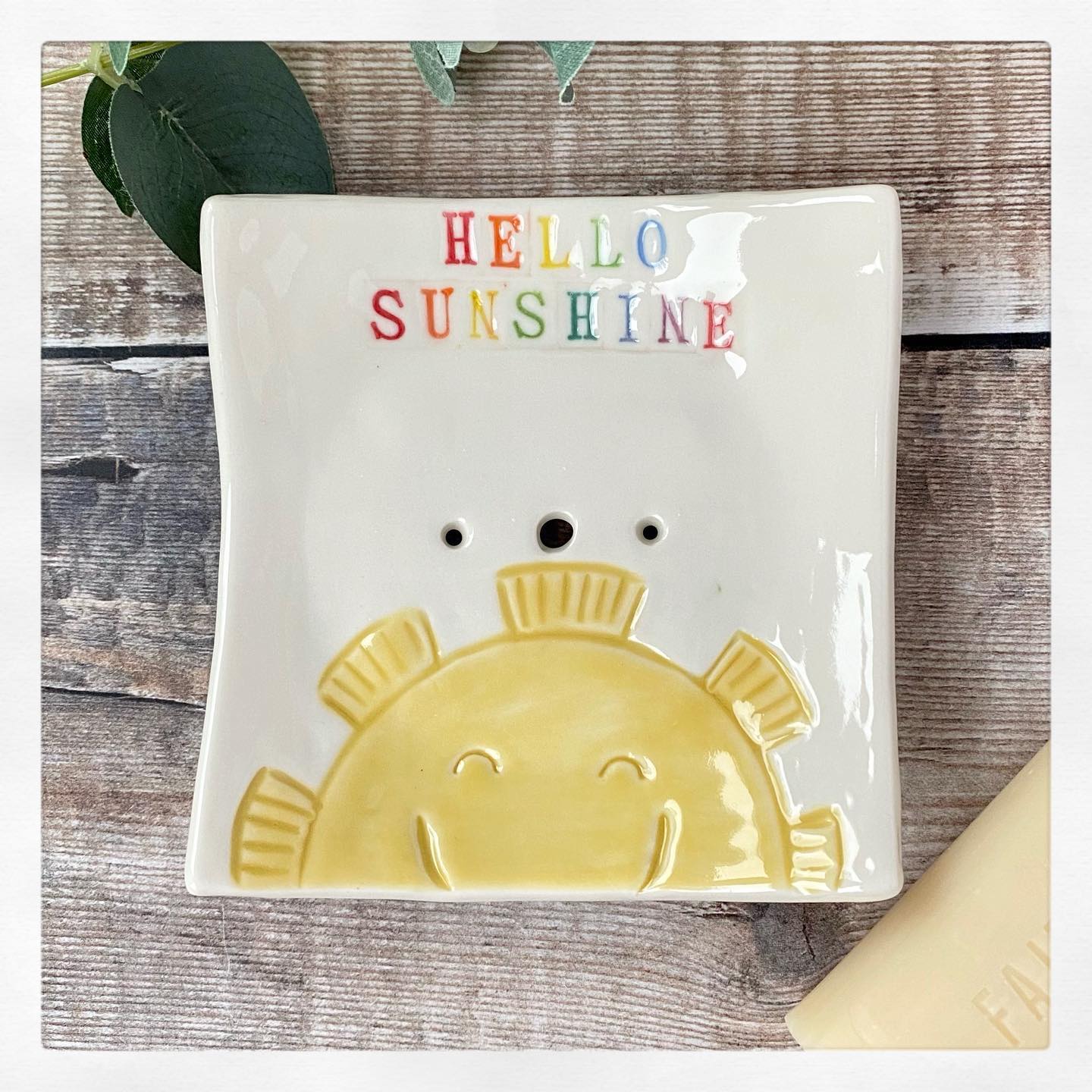 SUNSHINE SOAP DISH