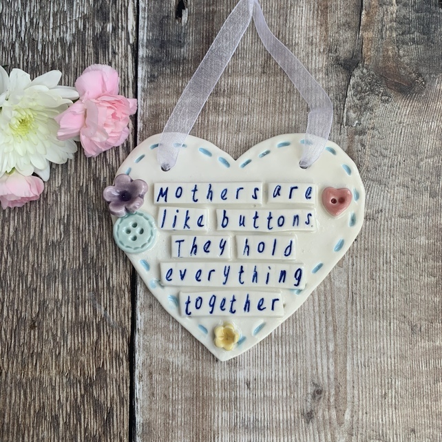 mothers buttons 
